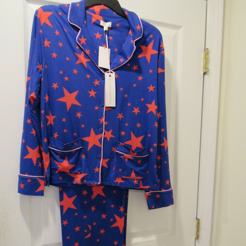 NEW $56 TWO-PIECE WOMEN'S PAJAMA SET SIZE X-SMALL